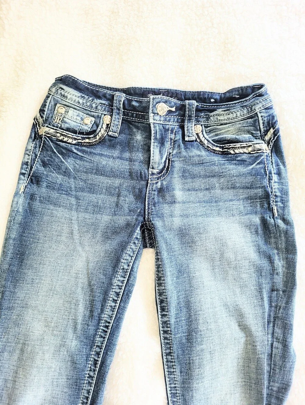 NWOT Miss Me Y2K Style Low Rise Boot Cut Selvedge Premium Denim Jeans Size 26 - Picture 7 of 16